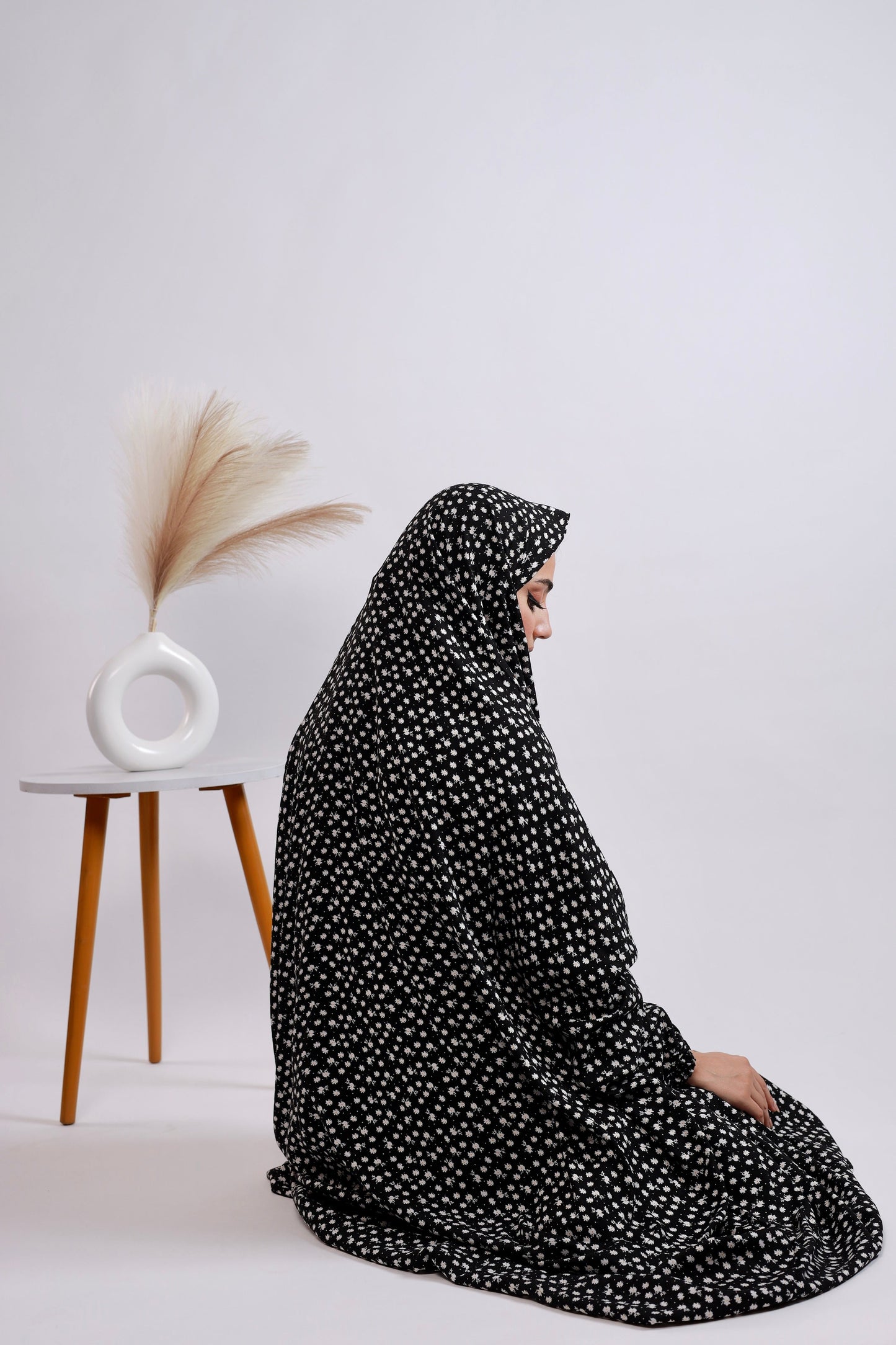 Full Coverage Namaz Chadar - Daisy Delight