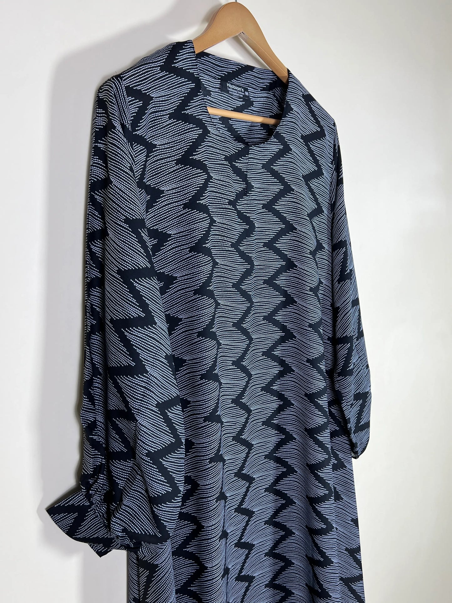 Slate Grey - Printed Maxi Abaya HJ1660