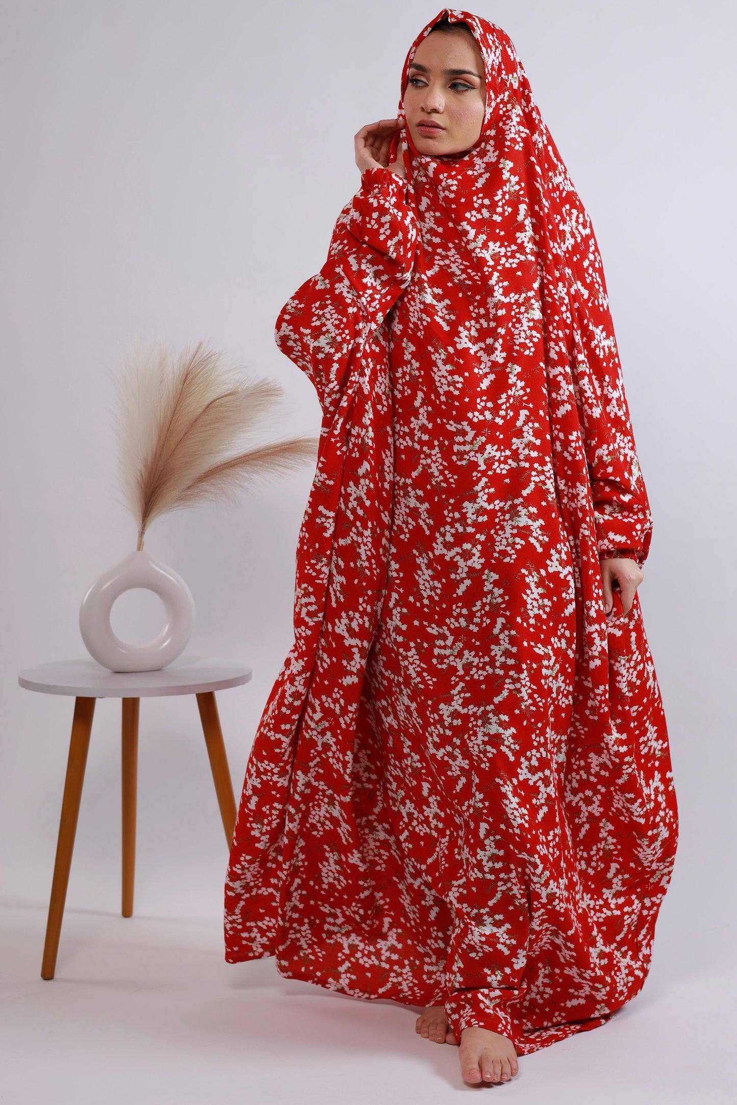 Full Coverage Namaz Chadar - Rose Radiance